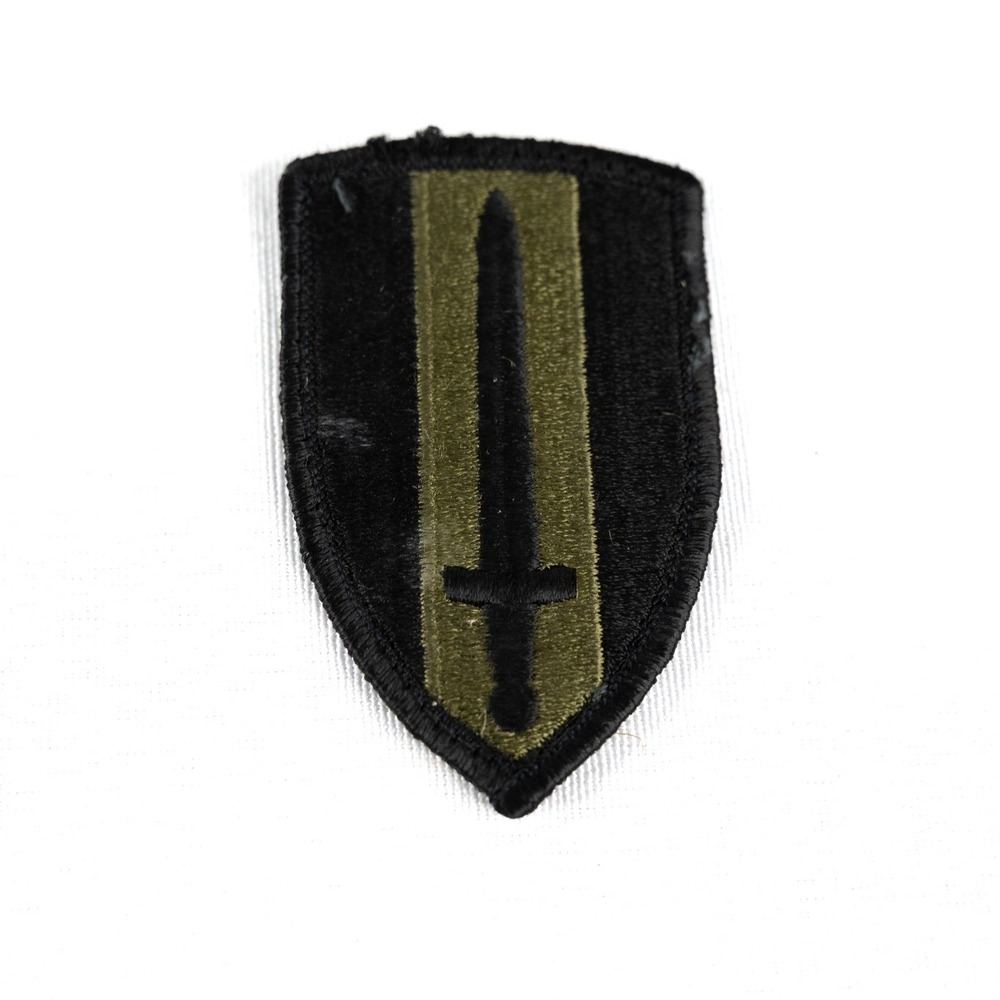 Vintage US‎ Army USARV Vietnam Subdued Sleeve Patch Sword Black Olive Excellent